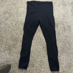 Fabletics black leggings